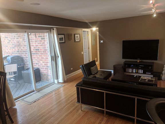Living Room (Open Floor Plan)