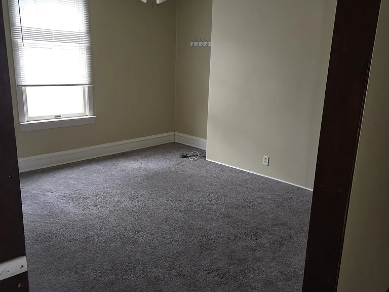 2nd floor LR (2)