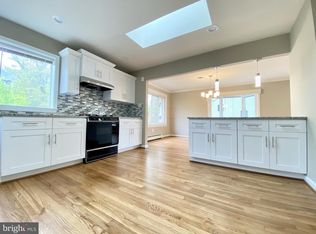 2345 Highland Ave, Falls Church, VA 22046