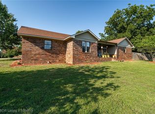 2546 Old Uniontown Rd, Van Buren, AR 72956