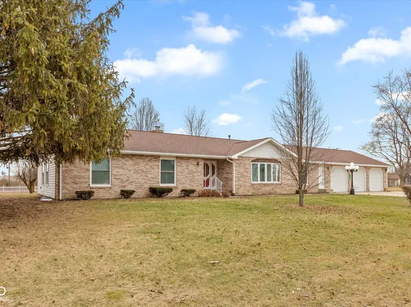 7643 W Yarling St, Elwood, IN 46036