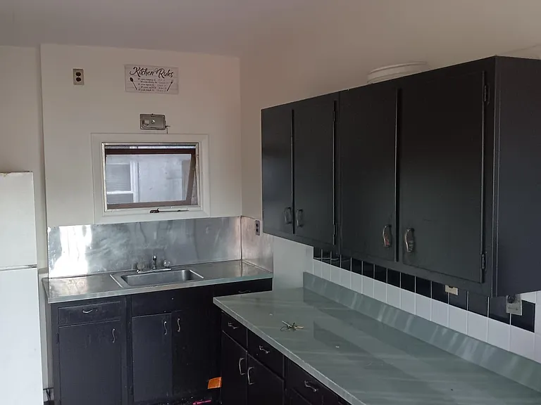 6420 Saint Clair Ave #3 — Photo 3