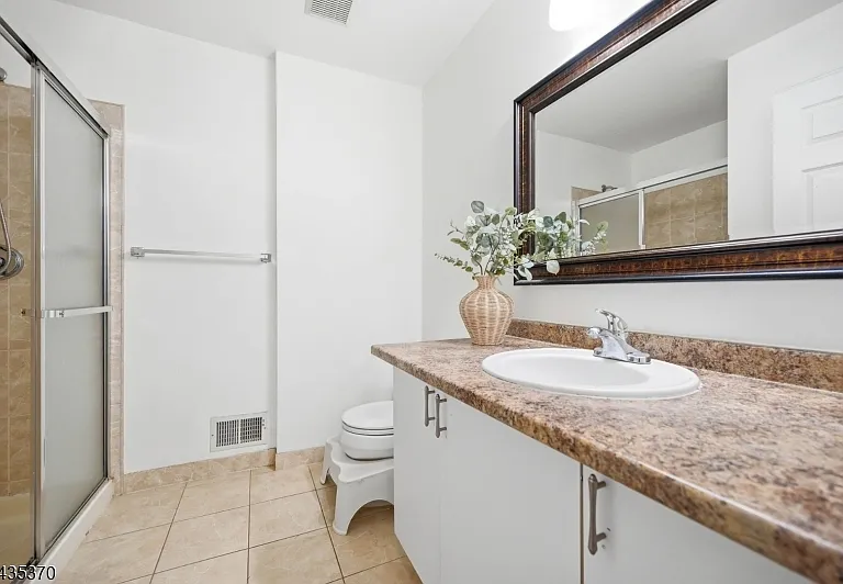 216 Barringer Dr — Photo 25