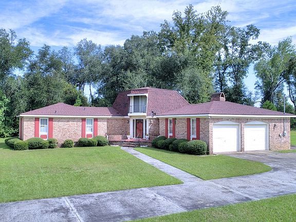 4th image of 2300 Bettys Dr