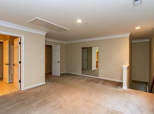 8433 Pheasant Rush Ct, Ashland, VA 23005