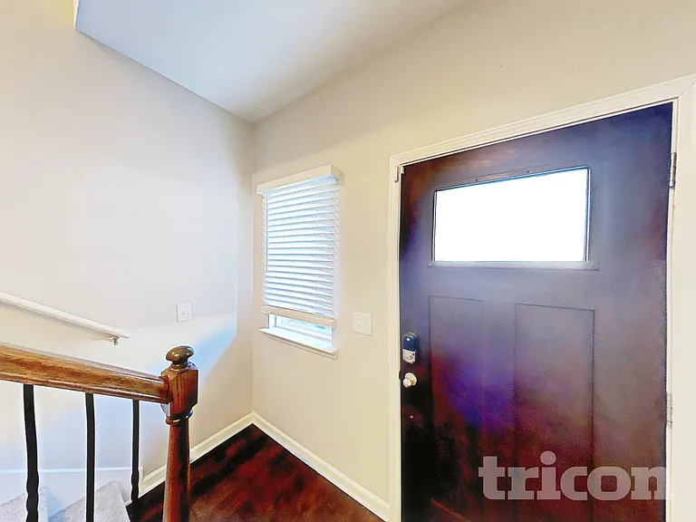 209 Ashmere Ct — Photo 25