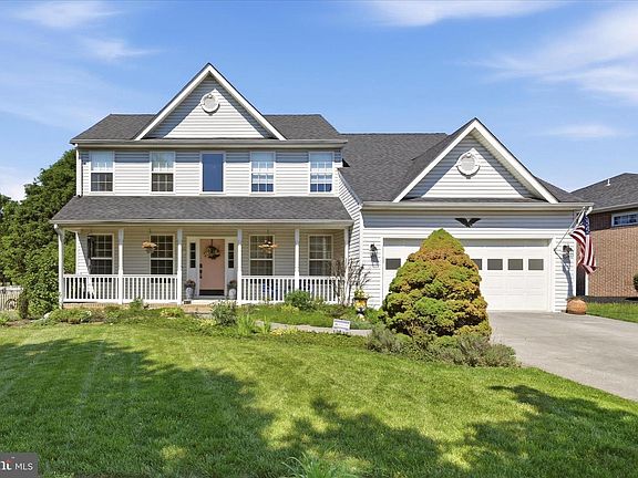 2nd image of 3017 Saratoga Dr