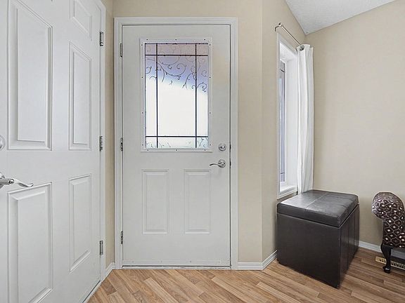 3rd image of 19039 47th Ave NW