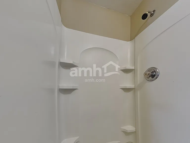 10122 Richardson Ct — Photo 11