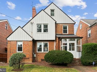 1351 Somerset Pl NW, Washington, DC 20011