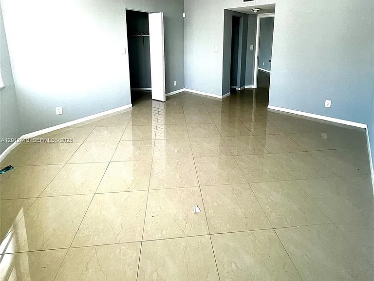 1801 S Ocean Dr #535 — Photo 9