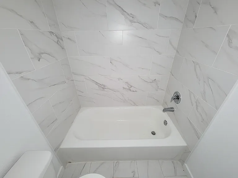 8122 Sterlingshire St #A — Photo 25