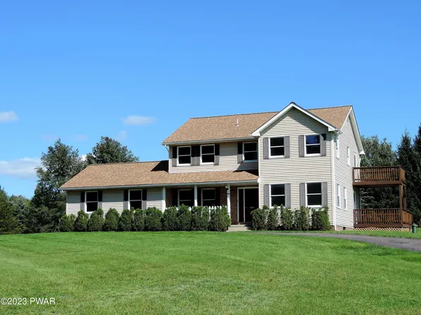 155 Alfred Dr, Greentown, PA 18426