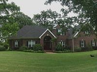 1st image of 113 Oakwood Dr