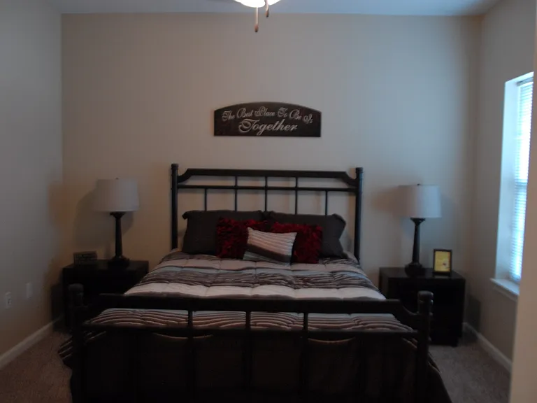 404 N Cattleman Dr — Photo 5