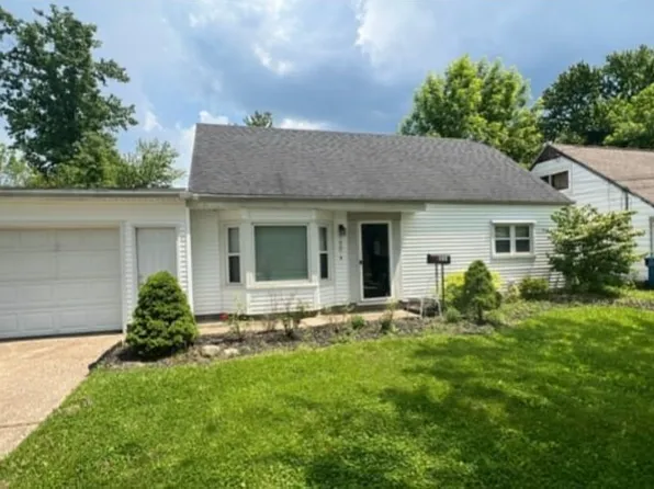 508 Irving Park Blvd, Sheffield Lake, OH 44054