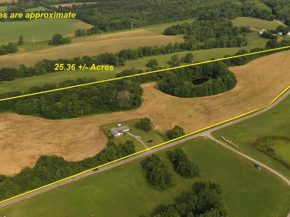 135 Hazel Ln, Grantsburg, IL 62943