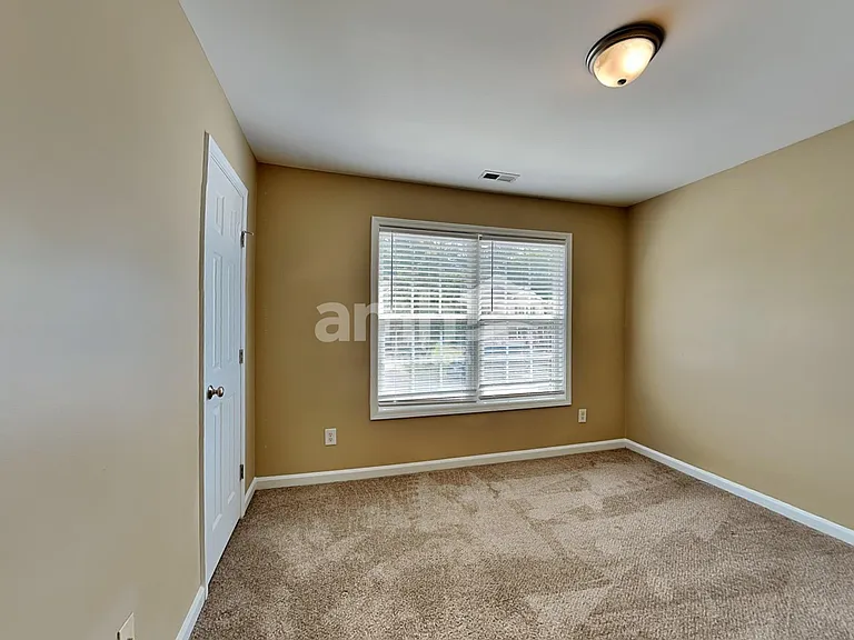 1120 Rutledge Landing Dr — Photo 15