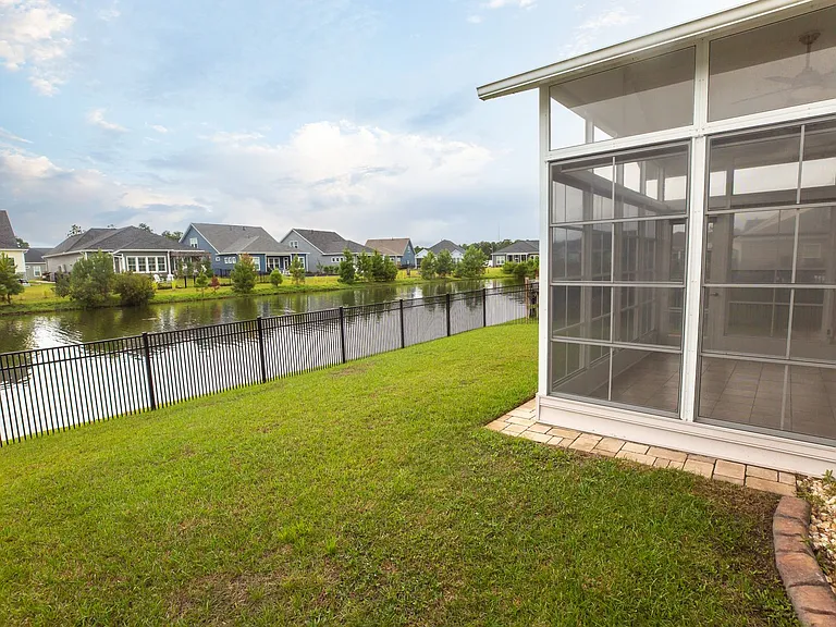 149 Laurel Hill Pl — Photo 40