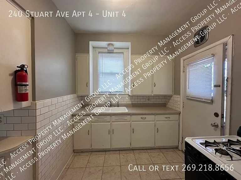 240 Stuart Ave #4 — Photo 7