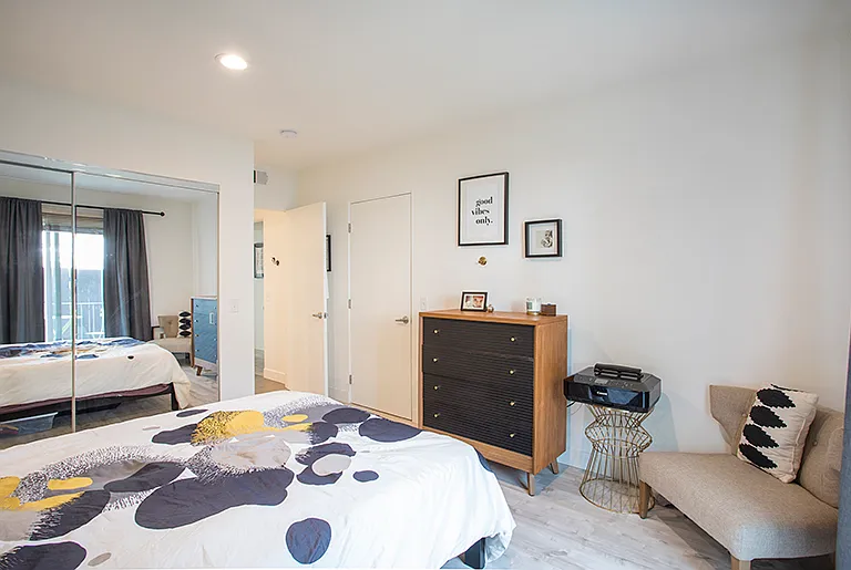 327 Sinclair Ave #1 — Photo 9