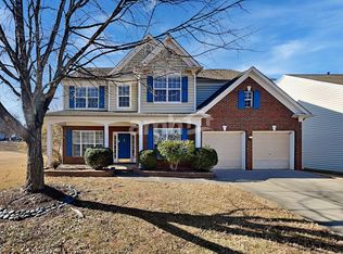 18306 Victoria Bay Dr, Cornelius, NC 28031