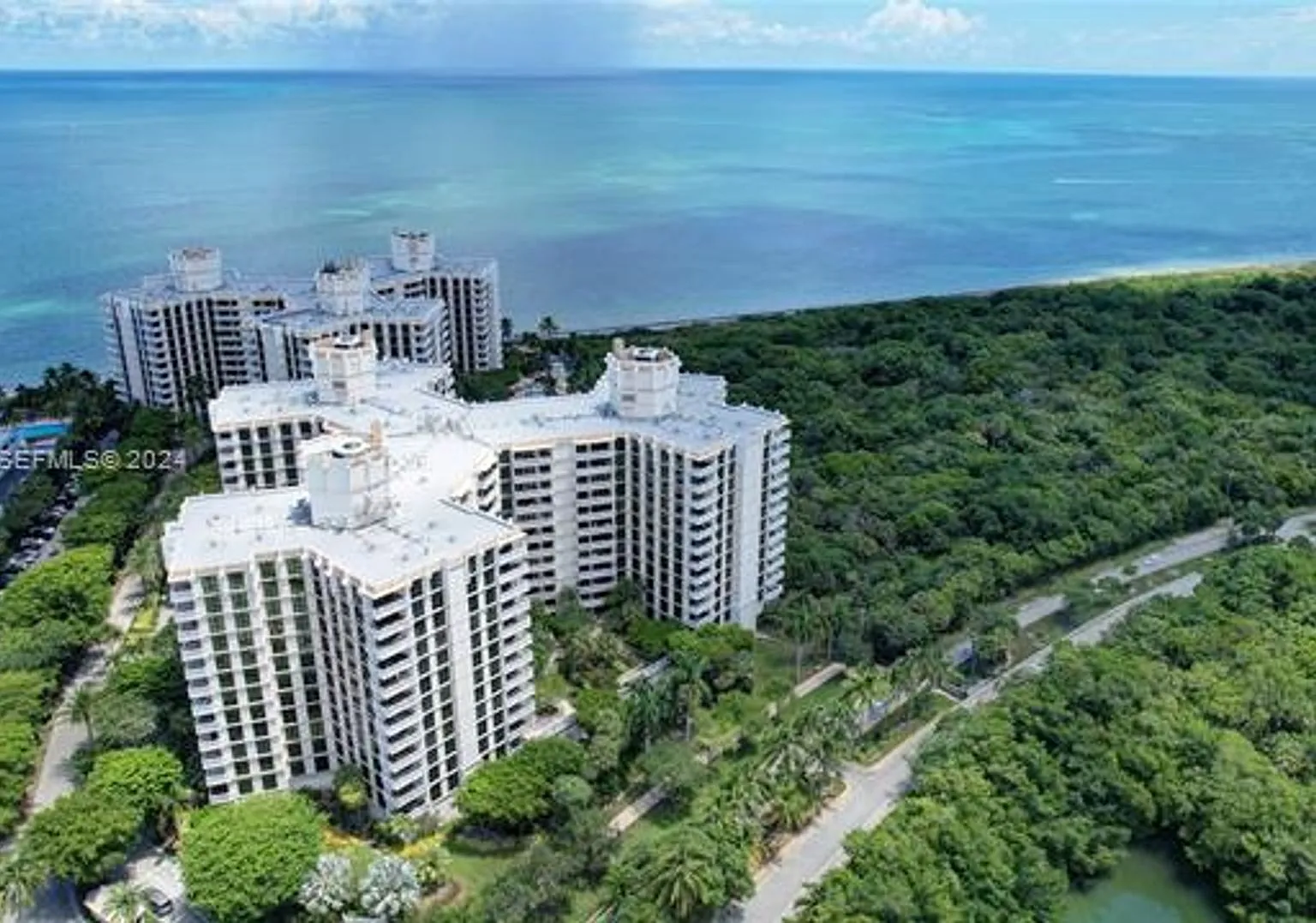 1121 Crandon Blvd cu-D1201, Key Biscayne, FL 33149 — Photo 3