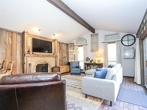 5th image of 1105 Scarborough Way