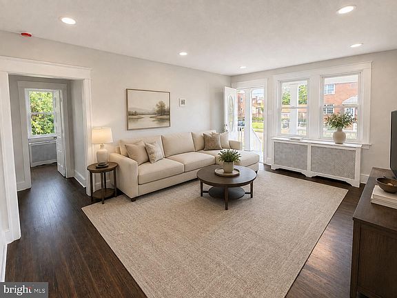 5th image of 1330 Shelmire Ave