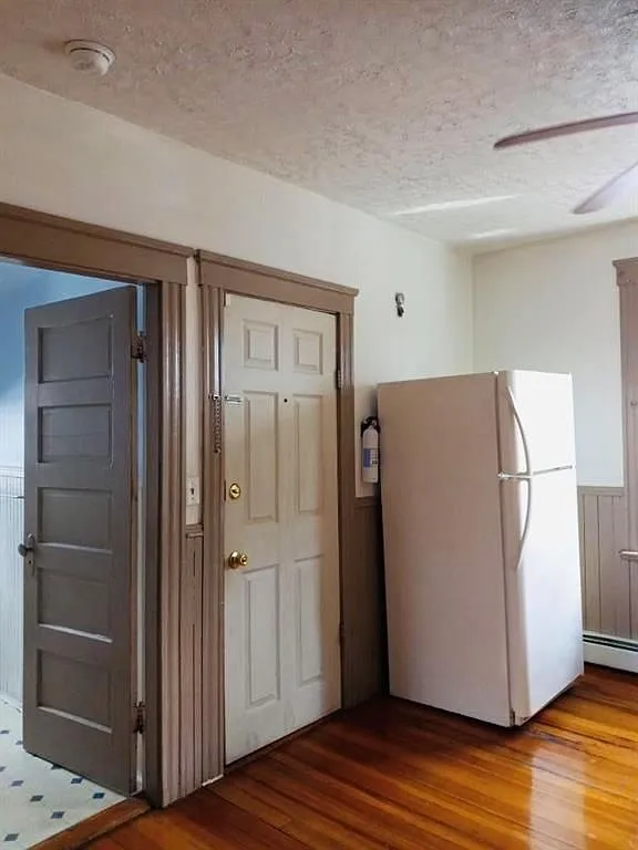2 bed, 1.0 bath, 1188 sqft, $1,850 — Photo 4