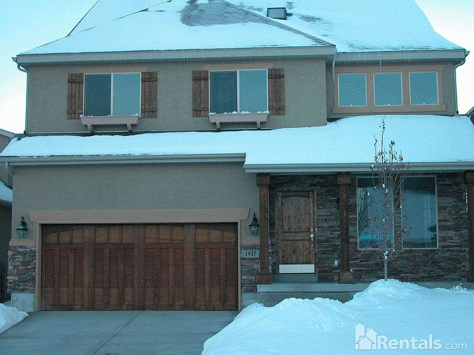 1st image of 1917 Rocklin Dr