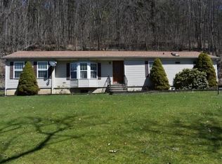 24124 State Route 171, Susquehanna, PA 18847