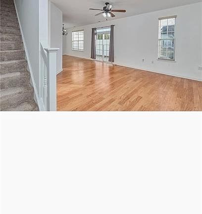 3rd image of 5352 Charmont Ct
