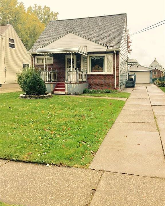 1st image of 18 Sibley St
