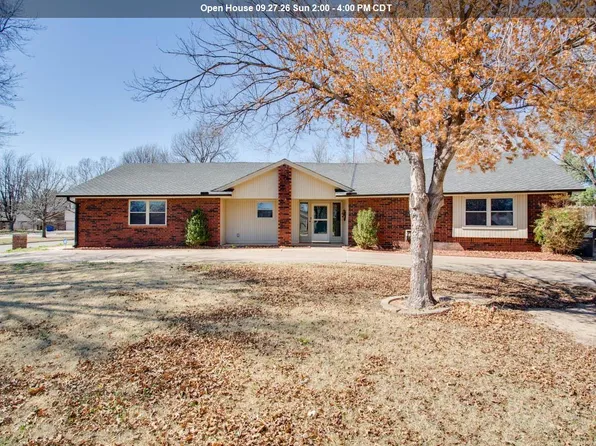 1302 Shady Oaks Pl, Enid, OK 73703