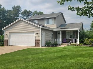 173 55th St SW, Wyoming, MI 49548