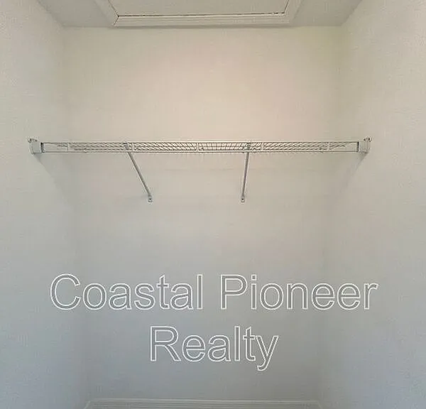 2123 Roanoke Springs Dr — Photo 35