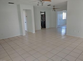 134 Connecticut Ave, Fort Myers, FL 33905