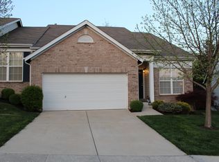 1374 Parkview Estates Dr, Ellisville, MO 63021