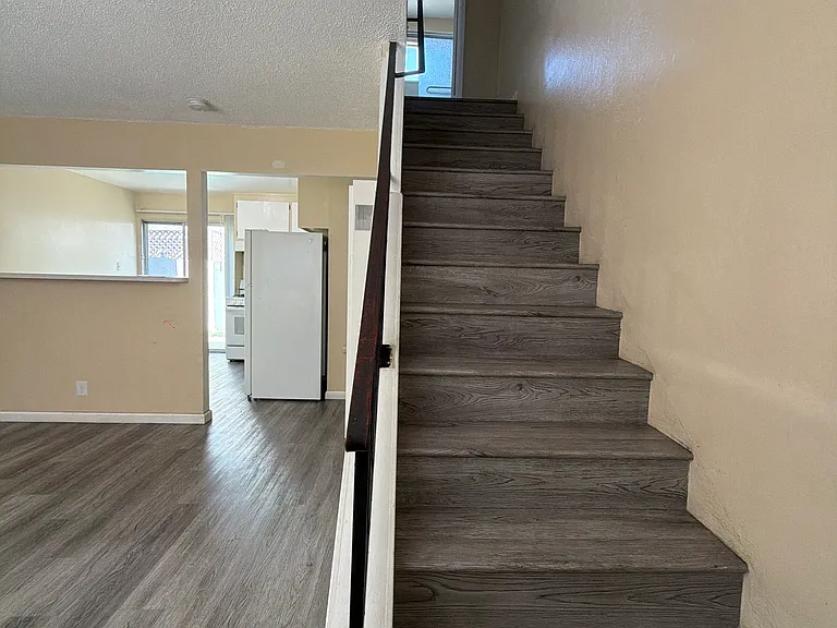 21539 Westpark St #2 — Photo 14