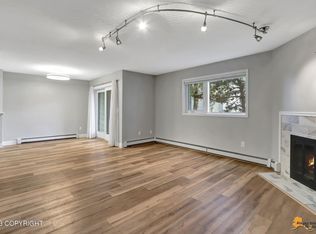 2861 W International Airport Rd #E102, Anchorage, AK 99502