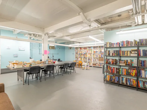 30-31 Hobart Street image 17 of 22