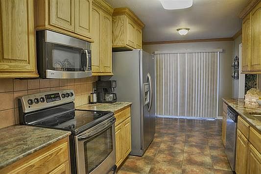 5th image of 209 Mari Beth Ln