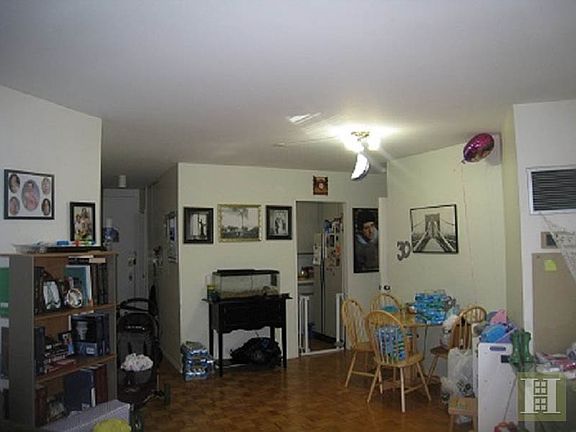 4th image of 200 E 61st St APT 6A