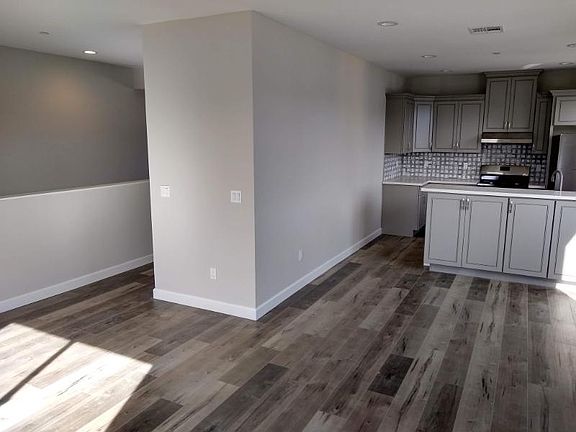 2nd image of 12120 La Maida St #2