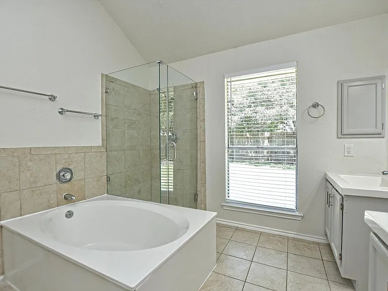 1705 Laurel Ln — Photo 19