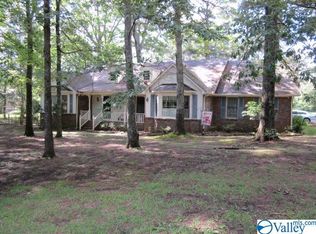 26719 Oak Rd, Athens, AL 35613