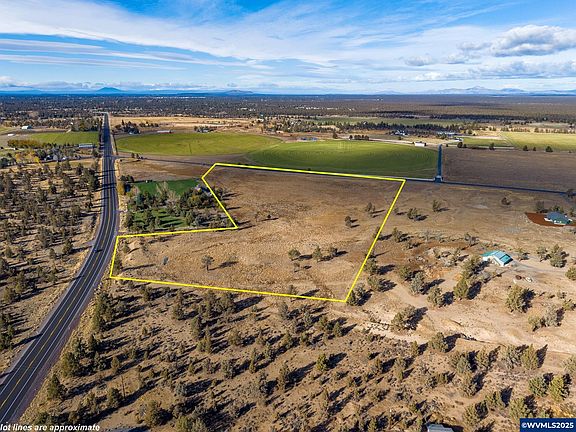 5th image of 23755 Dodds Rd