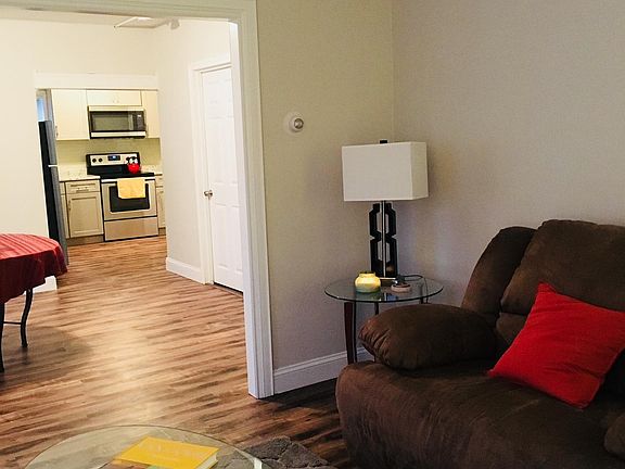 2nd image of 27 Dunford St #1