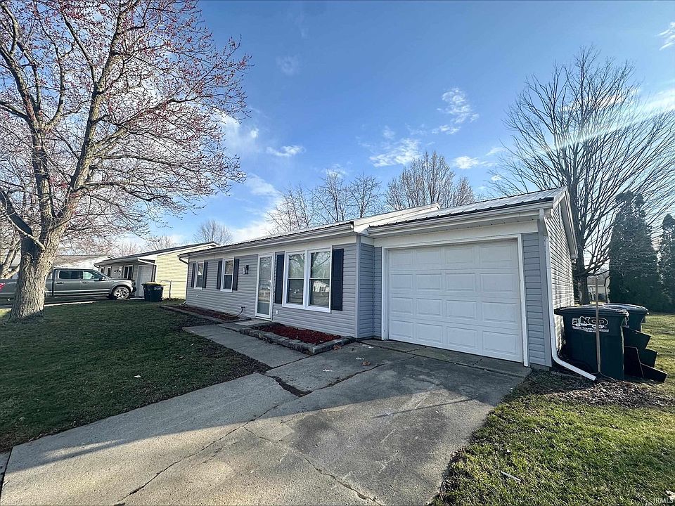 1st image of 207 Penrose Dr